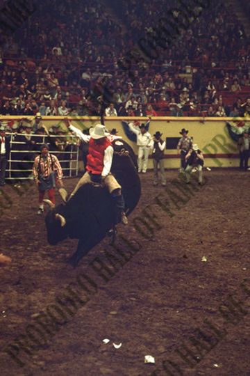 Mike Bandy Bull Riding