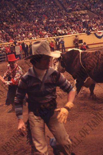 John Davis off #2 (Ivy Rodeo Company)