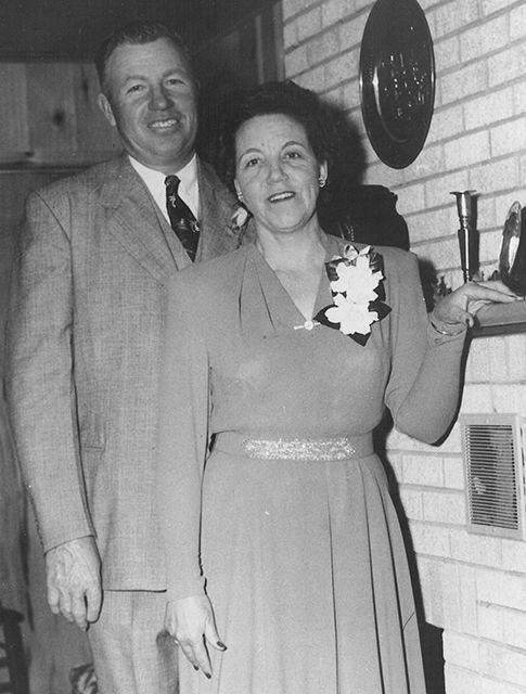 Bennett, Josie McEuan