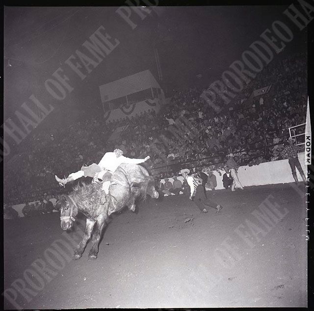 Norris Demaree on #129H Kettle Drum (Beutler Brothers)