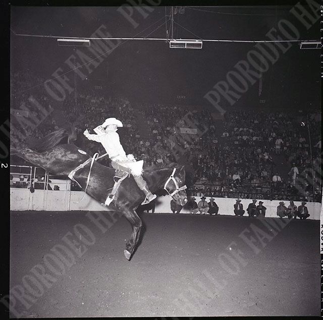 Larry Mahan on #03 The Crow (Beutler Brothers)