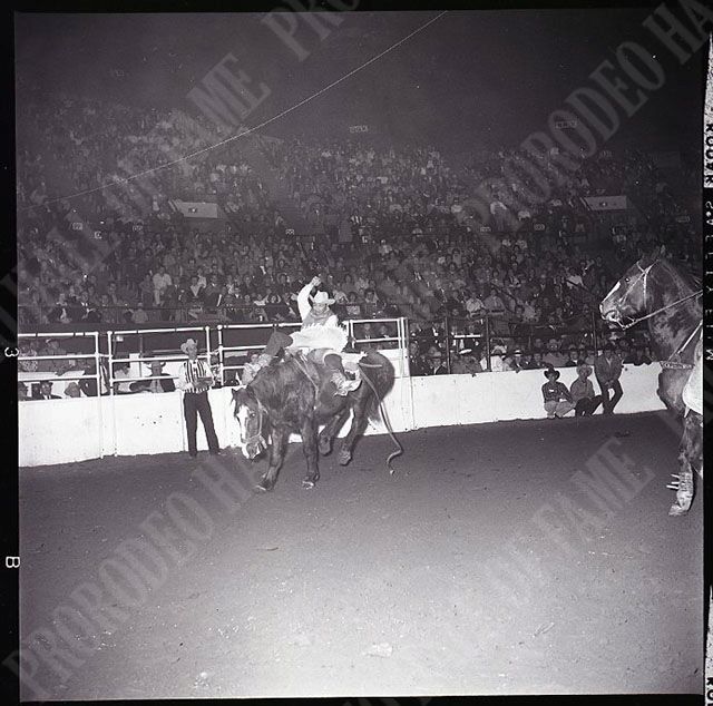 Les Gore on #A150 (Beutler Brothers)