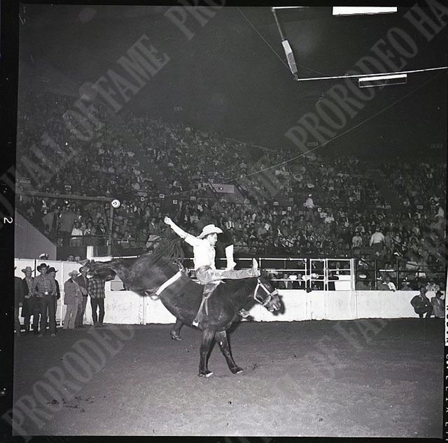 Bob Brown on #134 Waffles (Beutler Brothers)