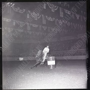 Norma Krahling Barrel Racing