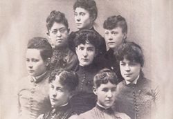 Mary Jones Tennant (Alpha, DePauw University) and Alpha sisters, photograph