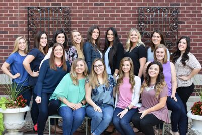 2017-18 Chapter Consultants Photograph, 2017