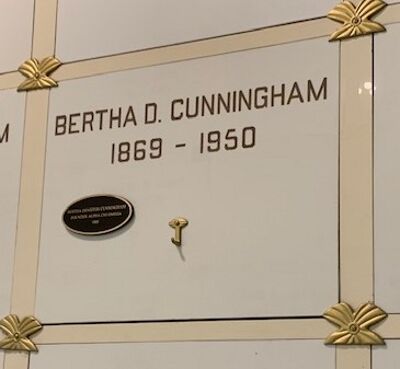 Bertha Deniston Cunningham, Founder Burial Marker