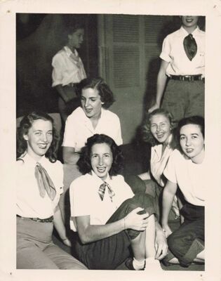 Members of the Alpha Phi chapter (University of Texas at Austin), 1947, photograph