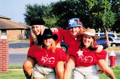 Zeta Nu (Texas A&M University Bid Day, 1997, photograph