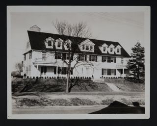 Phi Chapter House Exterior Photograph