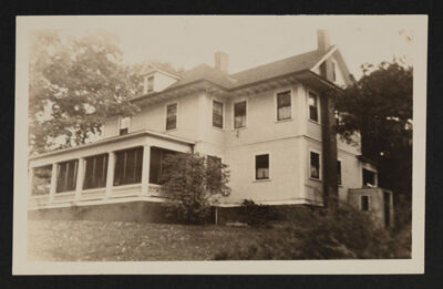 Alpha Theta Chapter House Side View Photograph