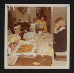 Gamma Tau and Rho Rho Chapter Members Working on Hera Day Project Photograph, 1972