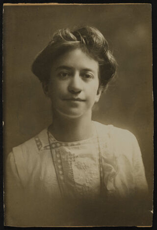 Jessie Wallace Hughan Portrait Photograph, 1898