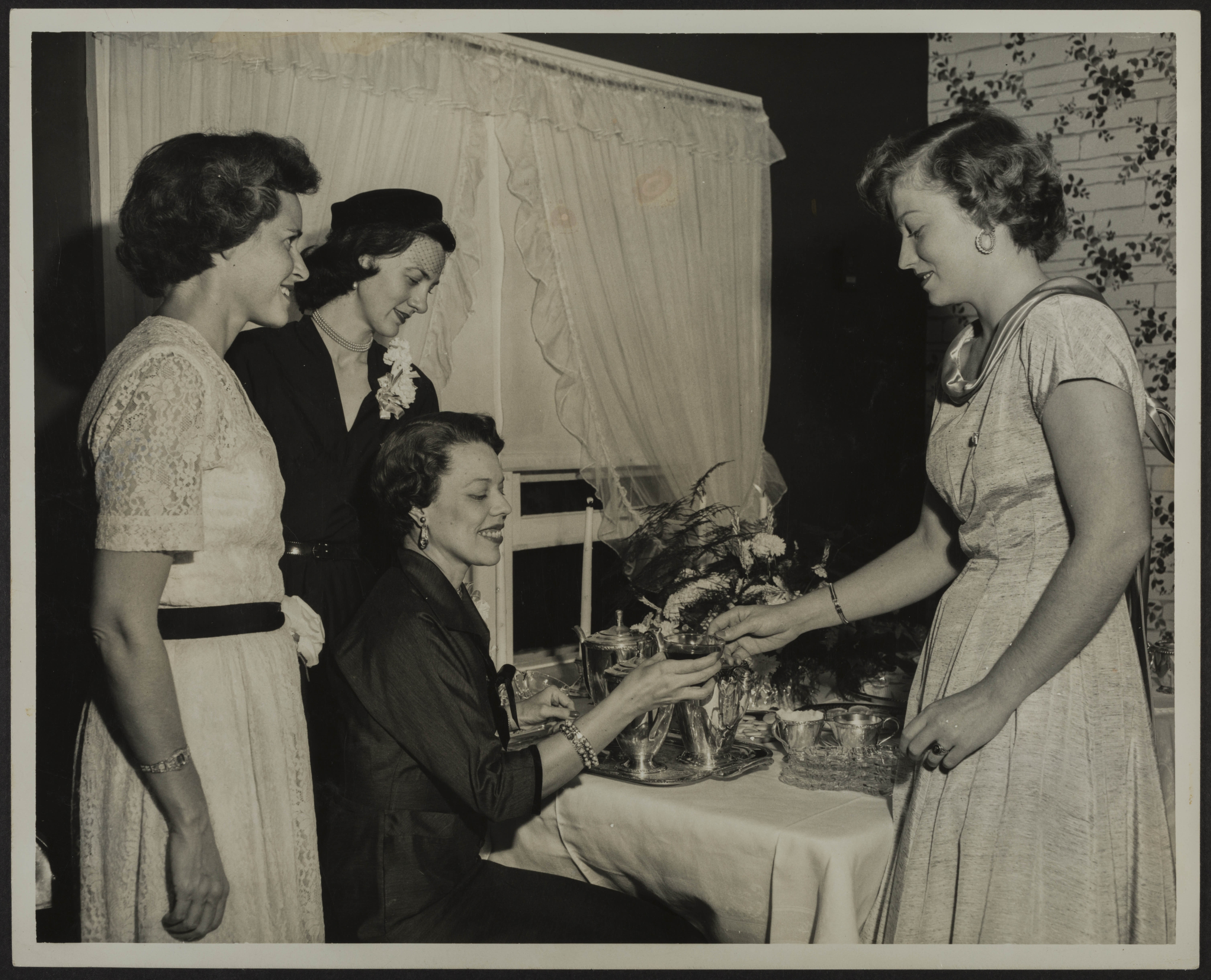 Theta Eta Chapter (University of Cincinnati) Installed