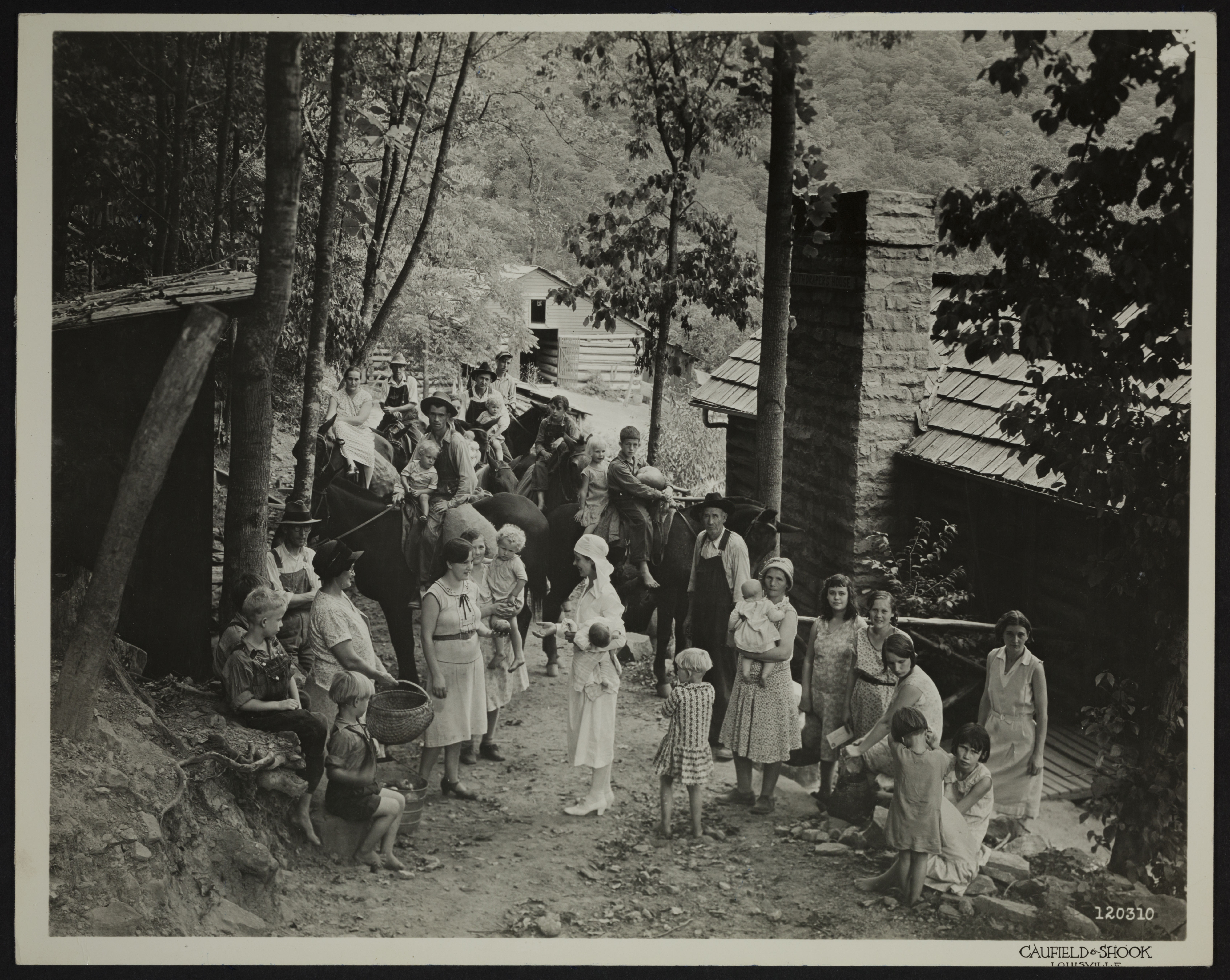 AOII Selected the Frontier Nursing Service for First International Philanthropy