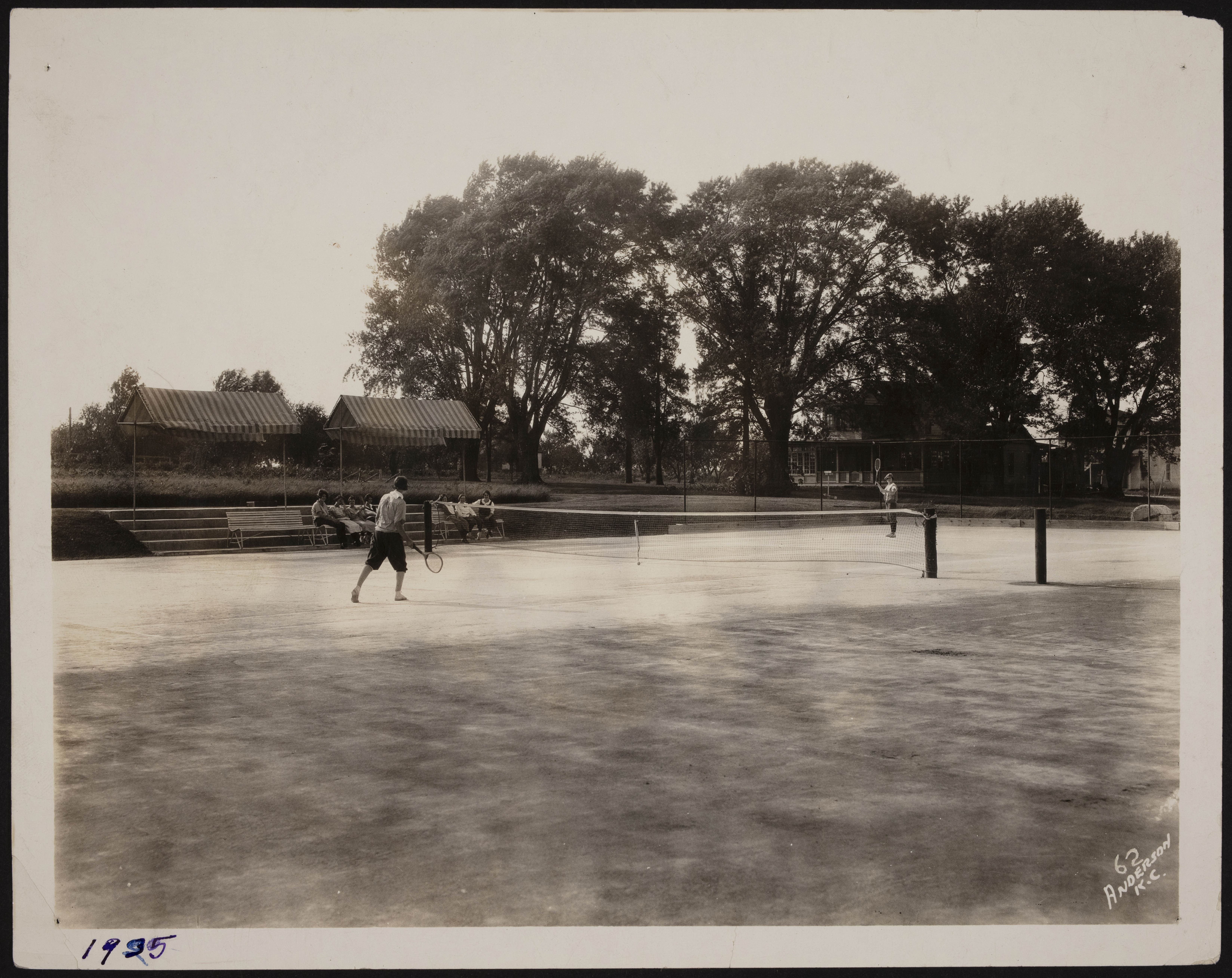 Unity Tennis Courts Opened
