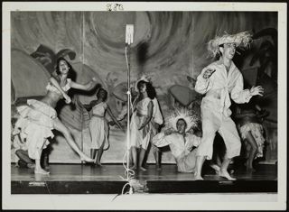 Missouri Alpha Chapter Members and Actors in Performance Photograph