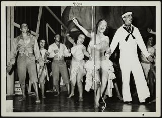 Missouri Alpha Chapter Members in Play Performance Photograph 10