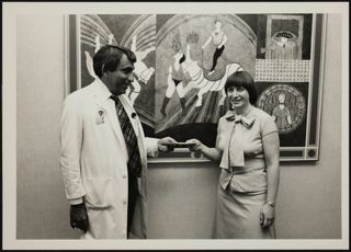 Drs. Malcolm Mazow and Linda Mewis Receiving Delta Gamma Grant Photograph, September 1982