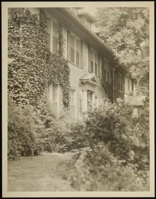 Xi Chapter House Front Door Photograph, 1933