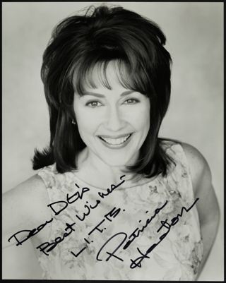 Patricia Heaton Signed Photograph
