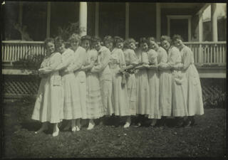 Omicron Chapter Juniors Photograph, May 1917