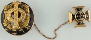 Charlotte Hanson Gibbs Member Badge and Guard, 1925
