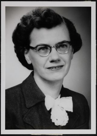 Elizabeth Wheeler Olsen Portrait Photograph