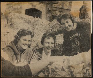 Three Gamma Phi Betas Smiling Newspaper Clipping