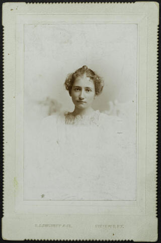 Edith Wilson Portrait Photograph, 1895