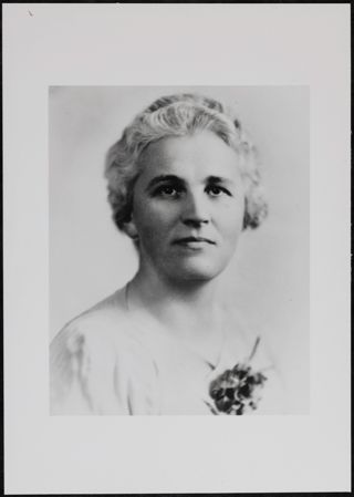 Lois McBride Dehn Portrait Photograph, 1936