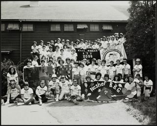 New Jersey Spring Thing Convention Group Photograph, 1984