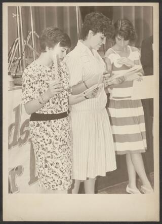 BBGs Leading Havdalah Service Photograph, June 7, 1987