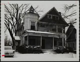 Delta Sigma Chapter House Photograph