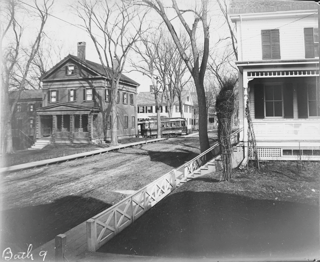 Looking up Middle Street from Parsonage. Trolley car rounding corner