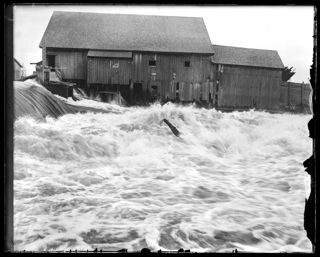 Upper Dam, Freshet 1901
