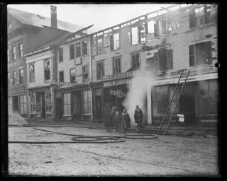 Aftermath of Main Street fire, November 1905