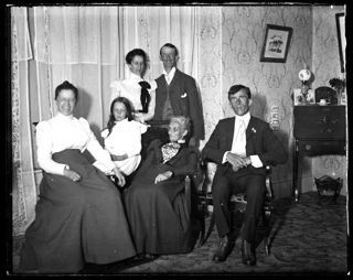 Mrs Walker, Marion Woodward, Annie Persis Woodward, "Gene", Mrs Woodward, Harry Woodward