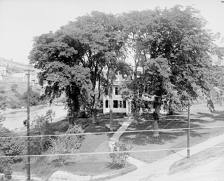 Ellsworth Library