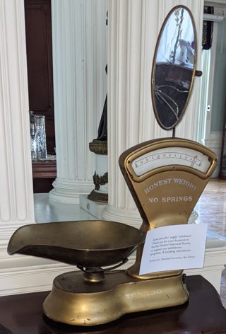 Honest Weight Scale