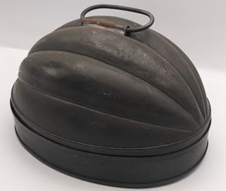 Oval Plum Pudding Model