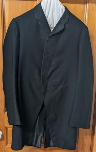 Men's Cutaway Coat