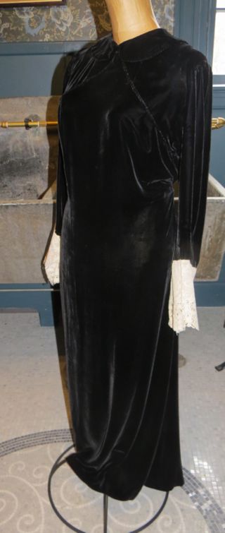 Black Silk Velvet Dress With Black Collar