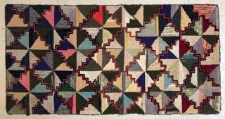 Hooked rug with modified diamond pattern