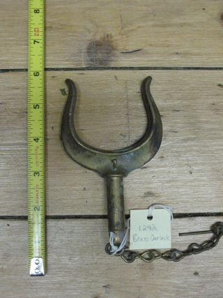 Brass oar lock