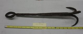 Unusual iron, 3-pronged grappling hook
