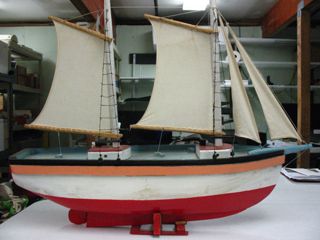 Model Schooner