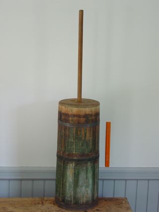 Butter churn