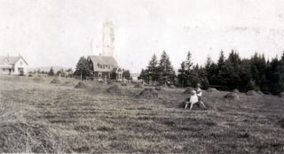 Collection of scans of photos from Spurling or Phippen houses
