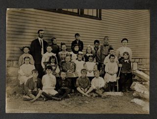 Longfellow School photo ca. 1910